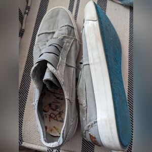 Blowfish tennis shoes 8.5